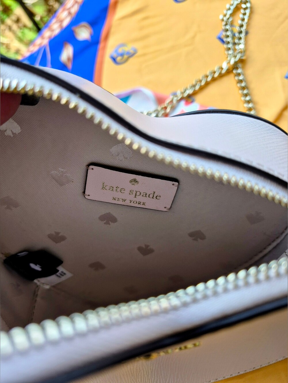 KATE SPADE ๐ LOVE SHACK MINI CROSSBODY ๐ Pink Saffiano Leather/Gold HW ๐ NWoT - Picture 8 of 12